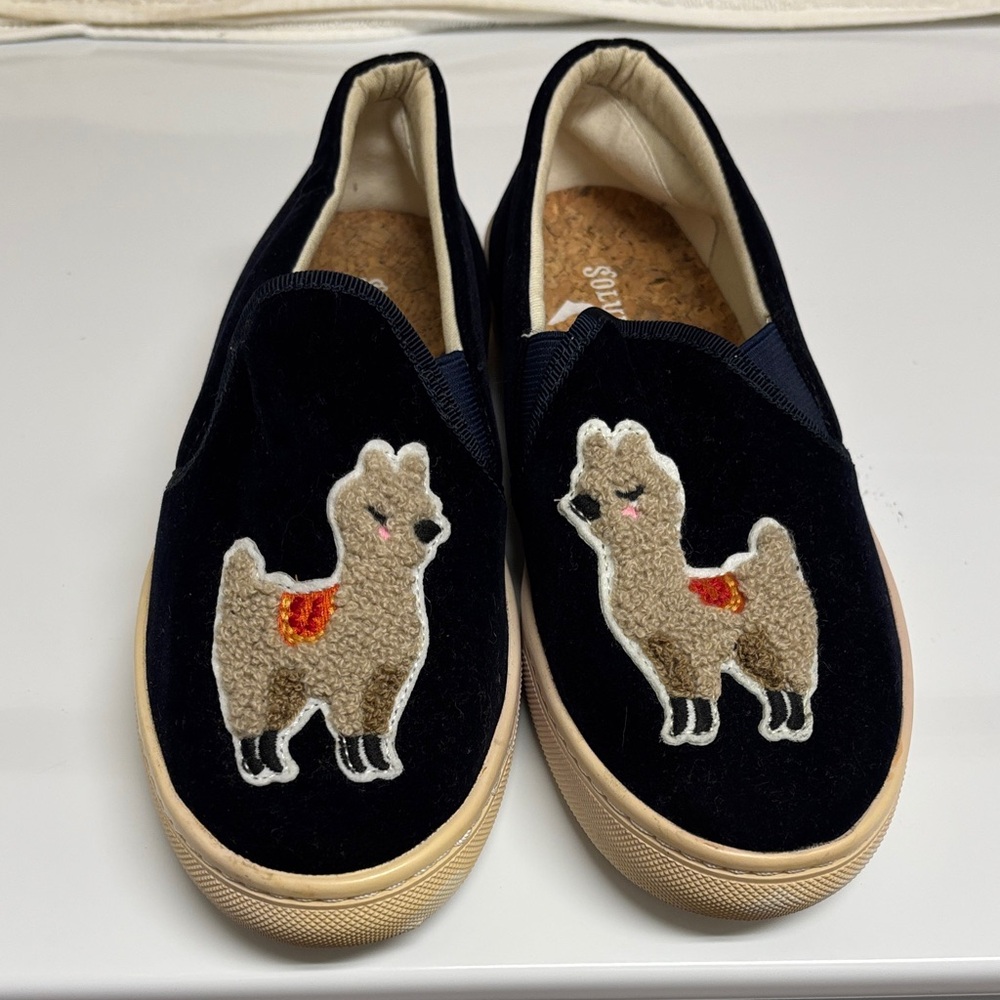 Soludos Navy Velvet Alpaca Embroidered Sneakers